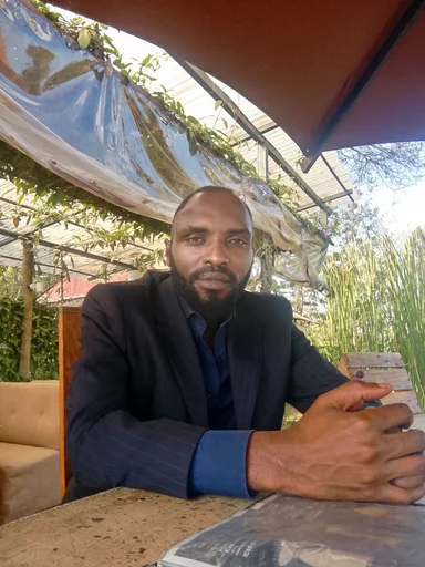 Edward  Gicheru